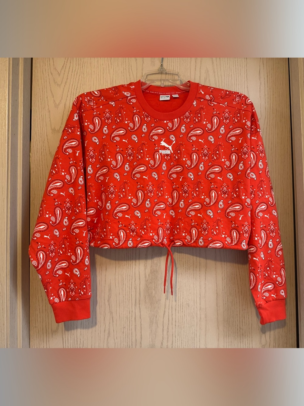 Puma Off Beat Red Paisley Bandana Print Cropped Sweatshirt size Medium